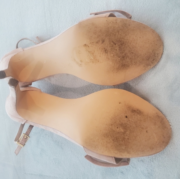 Nude bow heels - Picture 5 of 6